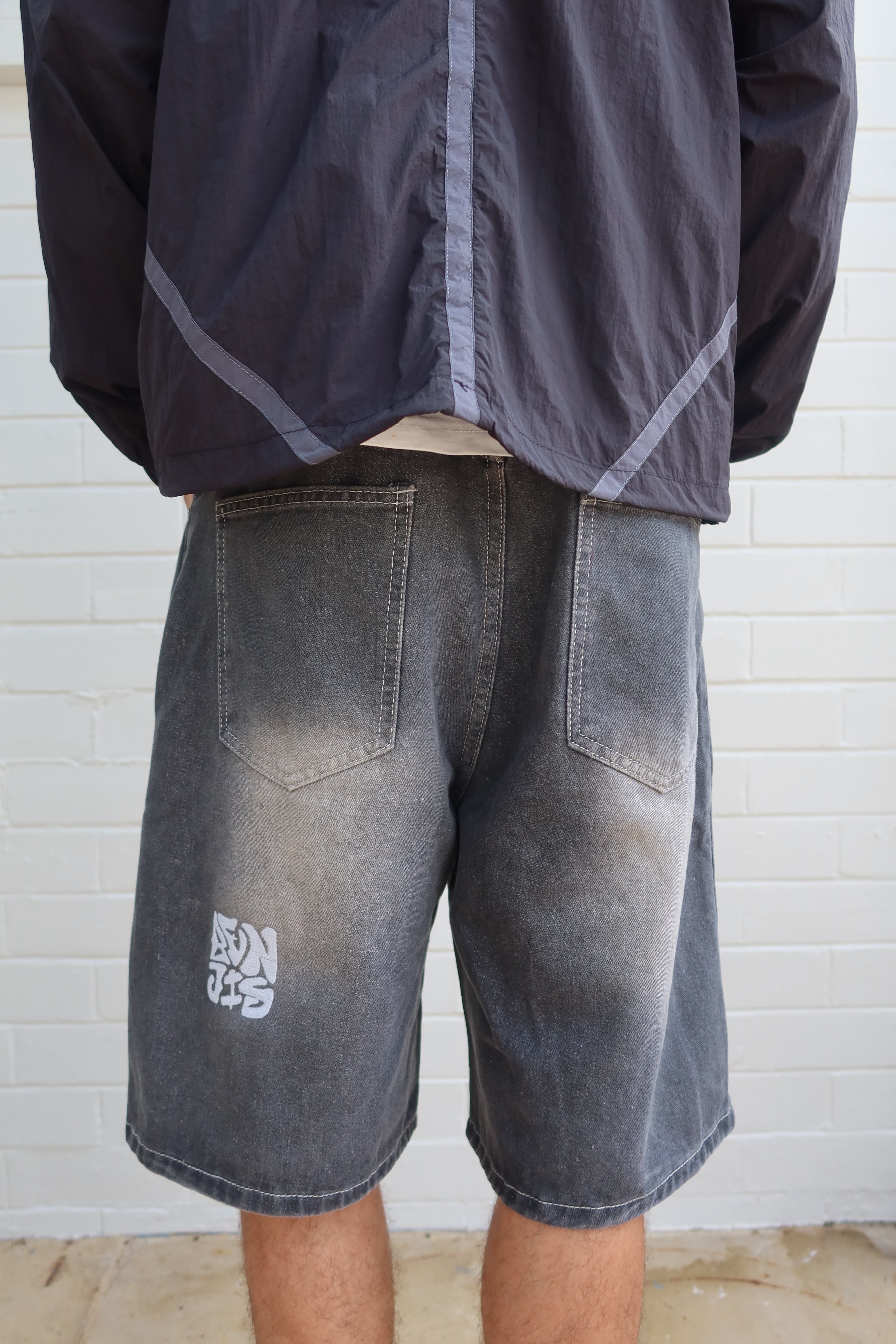 CREEPER JORTS [BLACK WASH WHITE]